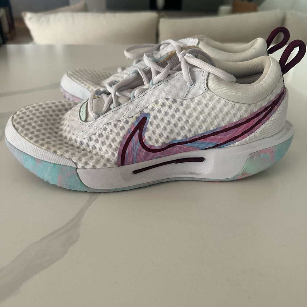Women’s Nike White and Purple Tennis Sneakers